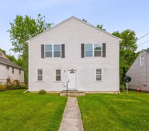 15 Village Rd, Pikesville, MD 21208