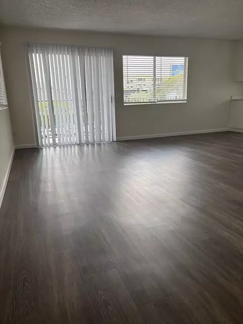 959 Felspar St, San Diego, CA 92109