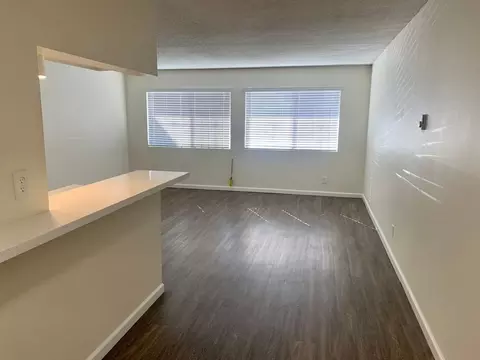 959 Felspar St, San Diego, CA 92109