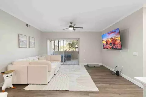 16356 N Thompson Peak Pkwy, Scottsdale, AZ 85260
