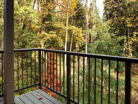 13398 Newcastle Commons Dr, Newcastle, WA 98059 photo 18