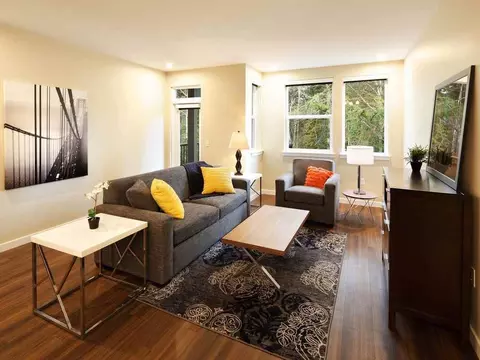 13398 Newcastle Commons Dr, Newcastle, WA 98059 photo 17