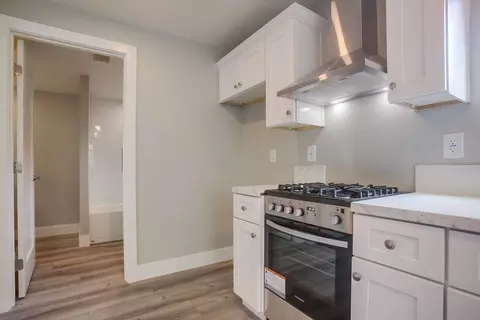 3266 Eureka Pl, Carlsbad, CA 92008