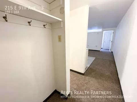 215 E 9th Ave #3, Homestead, PA 15120