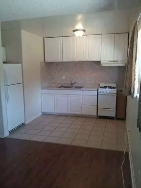 520 E Clara St, Port Hueneme, CA 93041