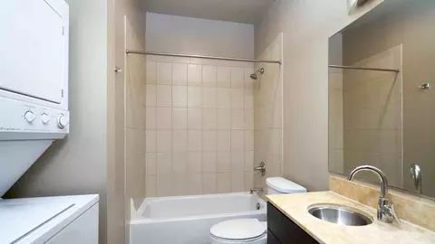 2312 3rd Ave, Seattle, WA 98121 photo 16