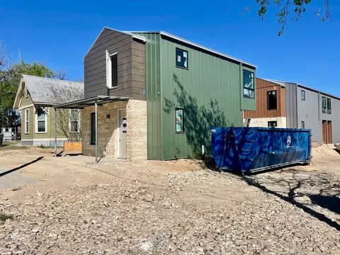 411 W San Antonio St, San Marcos, TX 78666
