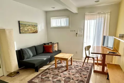 10 Emerson Pl, Boston, MA 02114