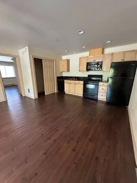 403 5th St, Cheney, WA 99004
