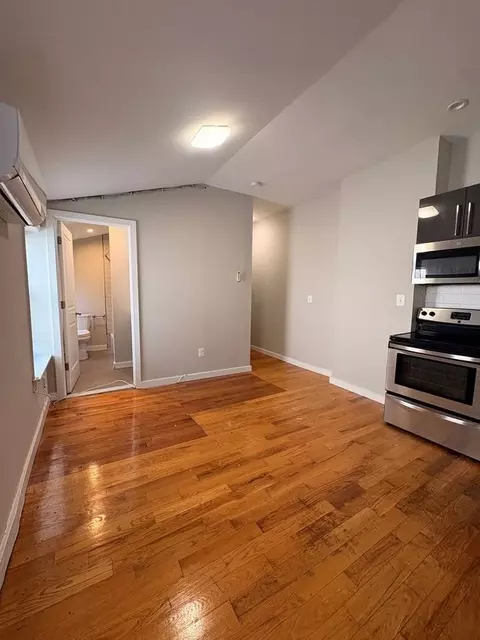 1619 Mount Vernon St, Philadelphia, PA 19130