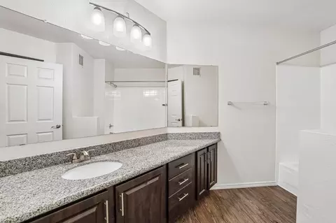 4502 E Indian School Rd, Phoenix, AZ 85018 photo 21