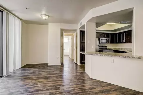 4502 E Indian School Rd, Phoenix, AZ 85018 photo 16