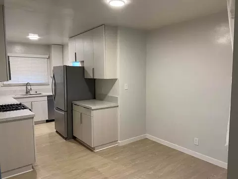 5760 Morley St, Los Angeles, CA 90045