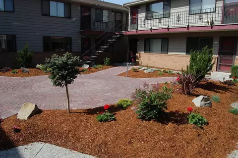901 NE 55th Ave, Portland, OR 97213