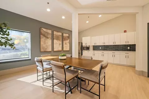 18666 Redmond Way, Redmond, WA 98052 photo 13