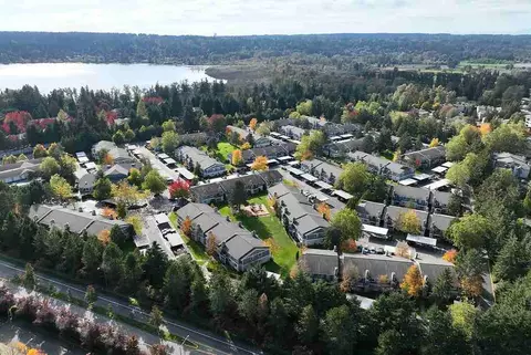 18666 Redmond Way, Redmond, WA 98052 photo 30