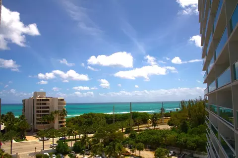 100 Bayview Dr, Sunny Isles Beach, FL 33160