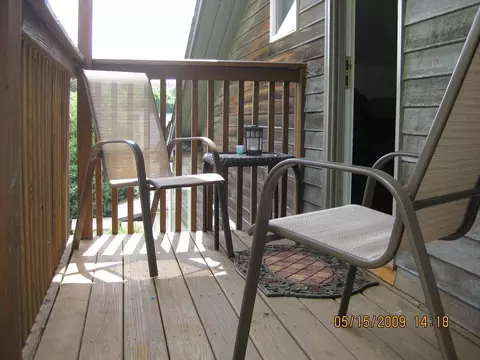 300 Inman Ter #FL 2, Willow Grove, PA 19090