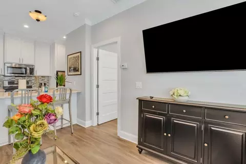 Alice St, Savannah, GA 31401