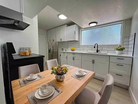 8585 S 40 E, Sandy, UT 84070 photo 8