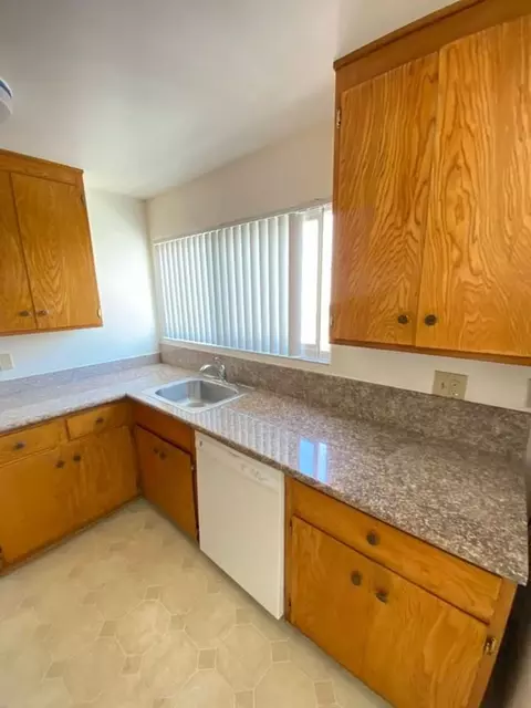 262 Price St, Daly City, CA 94014