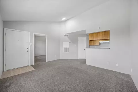 1660 W T C Jester Blvd, Houston, TX 77008