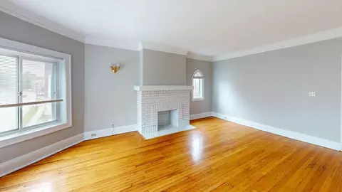 2572 2576 Kemper Rd, Shaker Heights, OH 44120