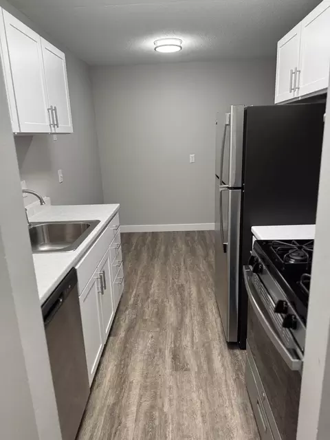 1959 Silver Bell Rd, Eagan, MN 55122