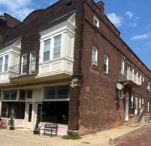 2029 Murray Hill Rd, Cleveland, OH 44106