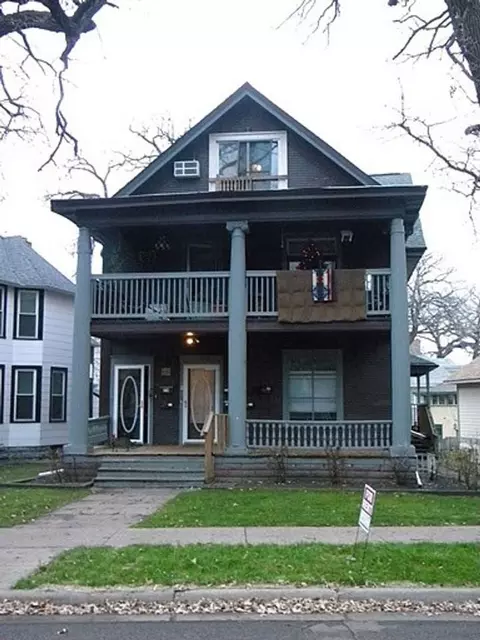 1905 Feronia Ave, Saint Paul, MN 55104