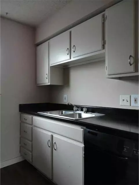 2200 San Gabriel St, Austin, TX 78705 photo 4