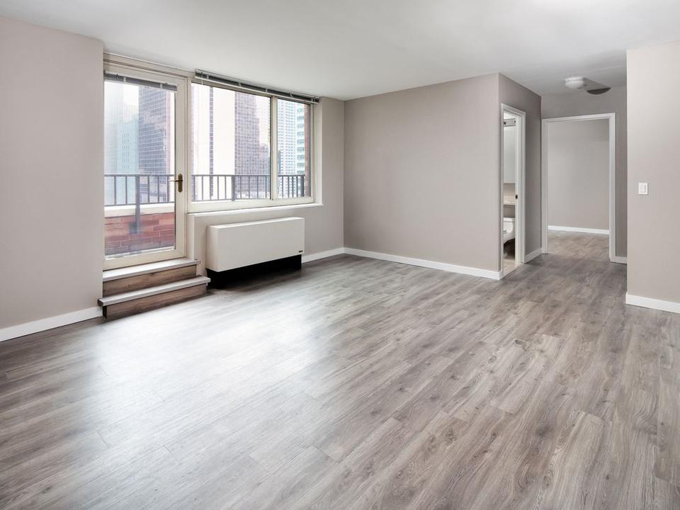  250 W 50th St, New York, NY 10019 photo 16