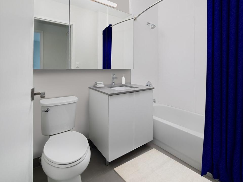  250 W 50th St, New York, NY 10019 photo 14