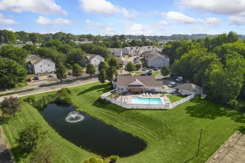 3343 Columbia Woods Dr, Norton, OH 44203