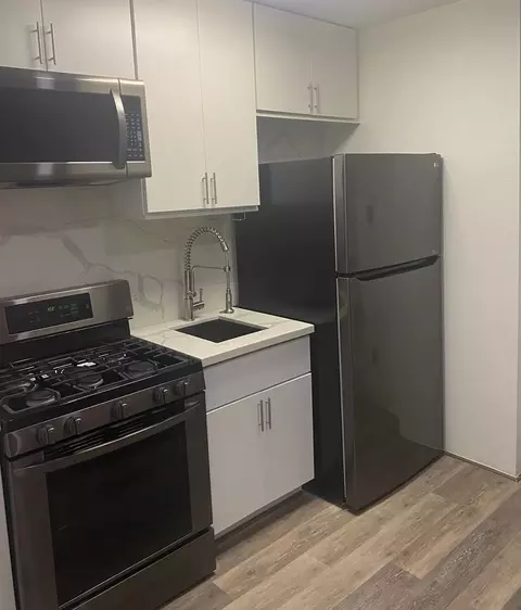 1929 26th Ave #10, Oakland, CA 94601