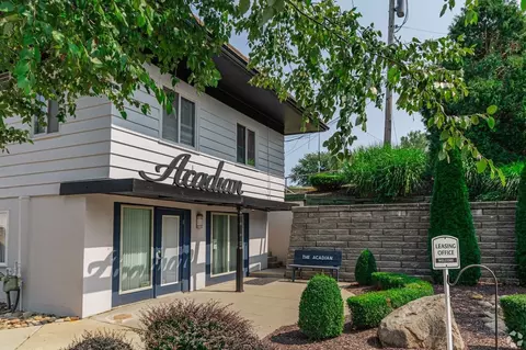 21480 Sheldon Rd, Brook Park, OH 44142