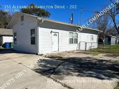 155 Alexander Hamilton Dr #202, San Antonio, TX 78228
