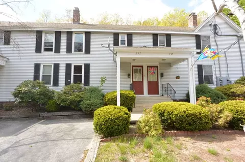152 Green St, Clinton, MA 01510