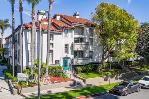 960 N Alfred St, Los Angeles, CA 90069