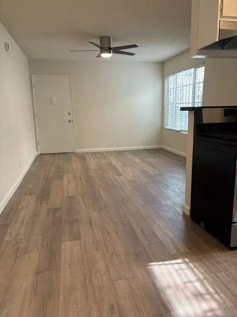 1420 Pacific Ave, Los Angeles, CA 90291