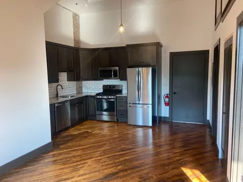 657 N 13th St, Easton, PA 18042