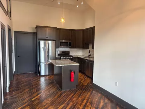 657 N 13th St, Easton, PA 18042