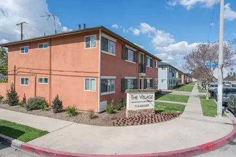 702 N Mavis St, Anaheim, CA 92805