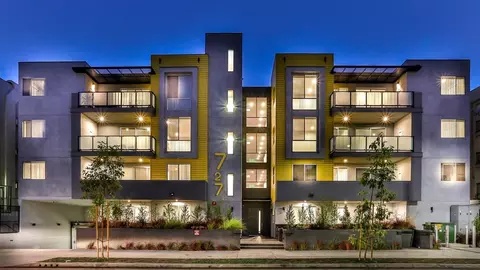 727 Wilcox Ave #205, Los Angeles, CA 90038