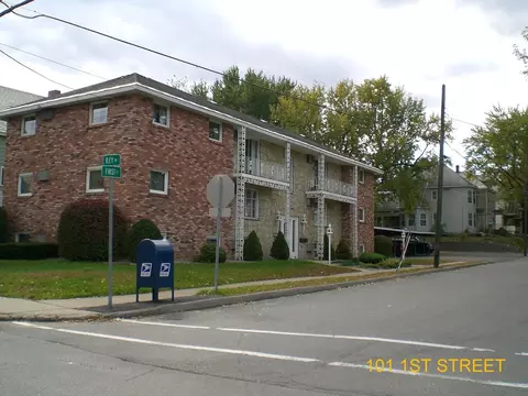 101 1st St #2, Scotia, NY 12302