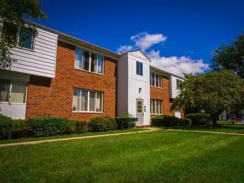 31499 Mound Rd, Warren, MI 48092