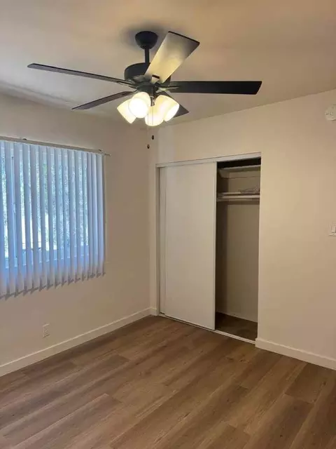 11207 S Prairie Ave, Inglewood, CA 90303