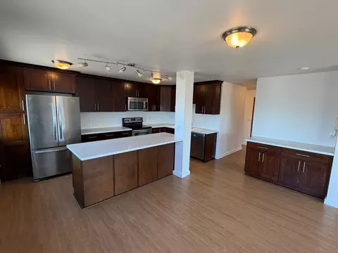 2210 Yale Ave E, Seattle, WA 98102