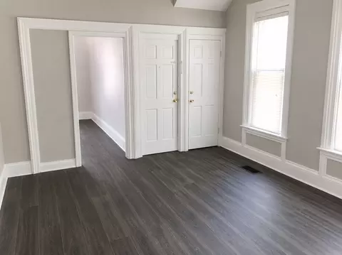 751 Clancy Ave NE, Grand Rapids, MI 49503