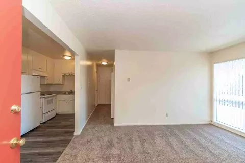 3902 Annadale Ln, Sacramento, CA 95821 photo 3